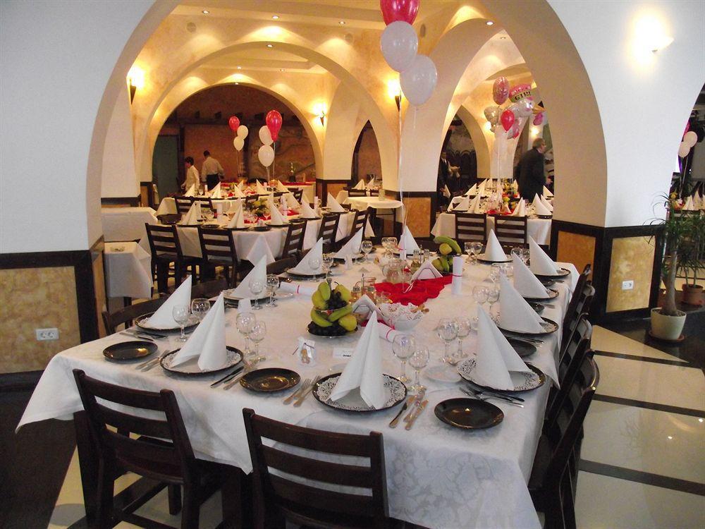 Mistral Resort Moeciu De Sus Εξωτερικό φωτογραφία