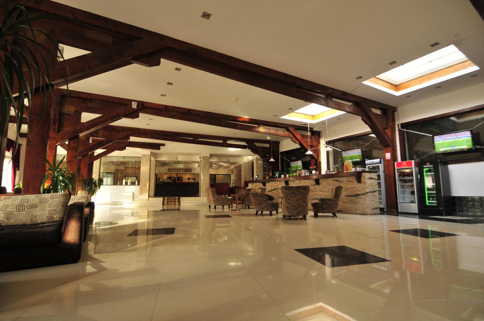 Mistral Resort Moeciu De Sus Εξωτερικό φωτογραφία