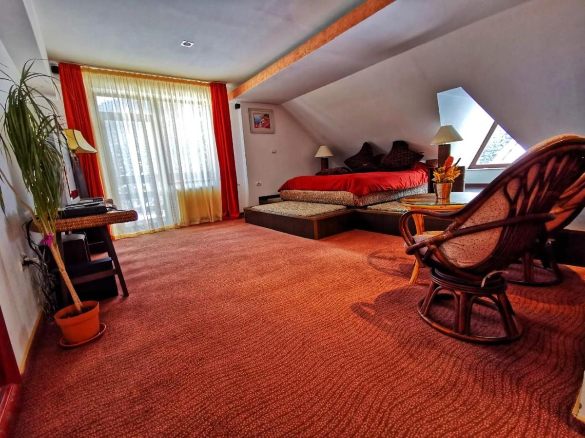 Mistral Resort Moeciu De Sus Εξωτερικό φωτογραφία